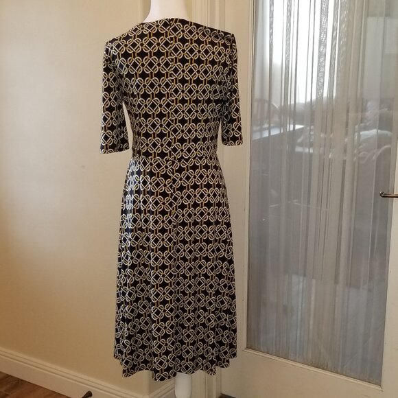Maggie London Sheath Dress Geometric Design - Picture 3 of 6